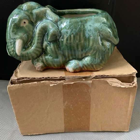 Ceramic elephant bamboo succulent planter - Picture 2 of 10